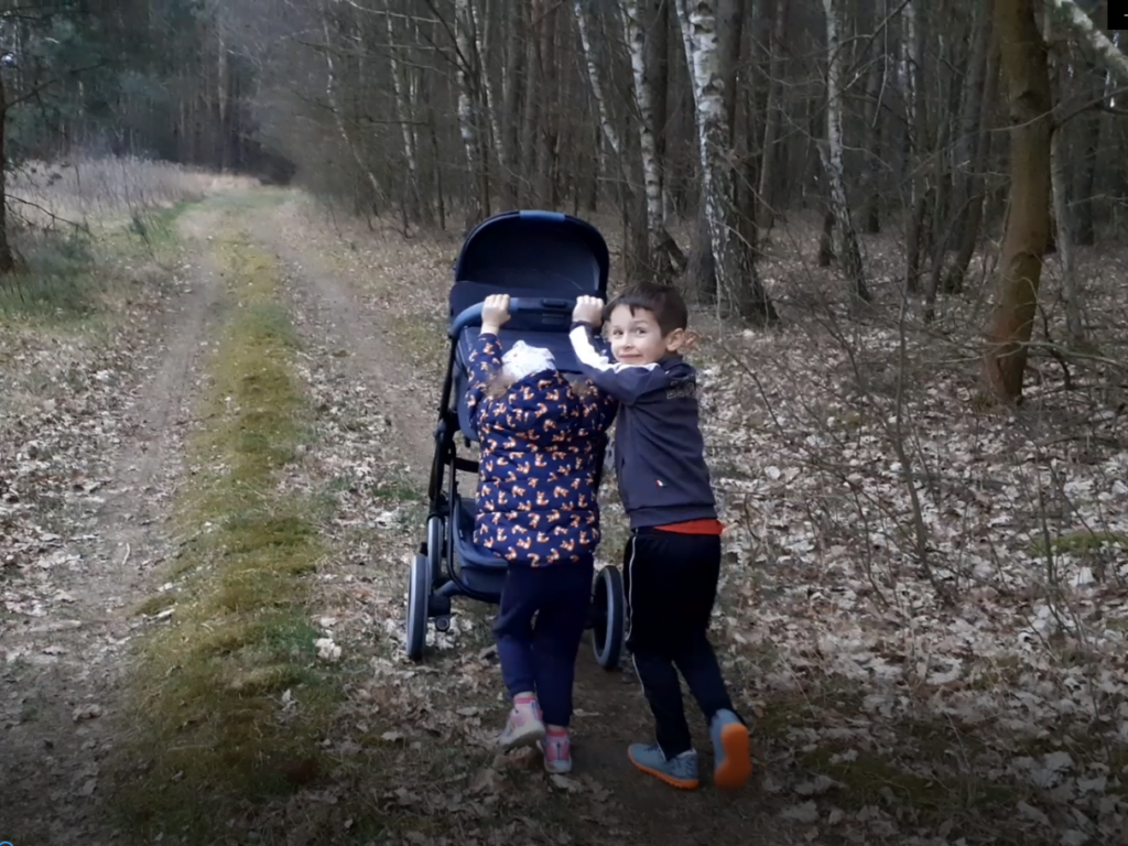 Dzieci_testuja