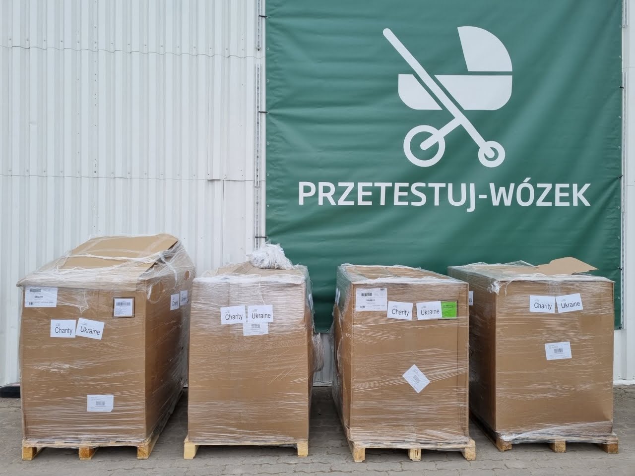 Foteliki i wózki dla dzieci z Ukrainy od Britax Römer. Akcja fotelik.info i Przetestuj-Wózek