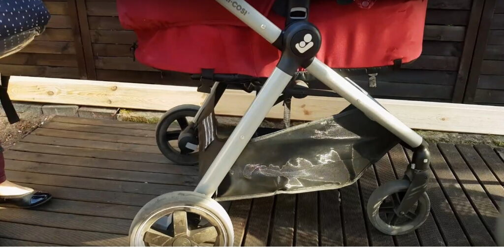 Kosz w wózku Maxi-Cosi Zelia – Iza testuje